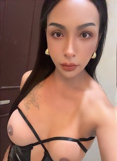 Natty88 - Transsexual escort in Bangkok Photo 5 of 5