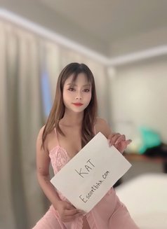 Natural boobs Escort Bangkok Kat - escort in Bangkok Photo 6 of 23