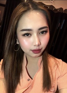 Naturalicious Nicole - Acompañantes transexual in Al Ain Photo 12 of 12