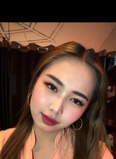 Naturalicious Nicole - Transsexual escort in Al Ain Photo 12 of 12