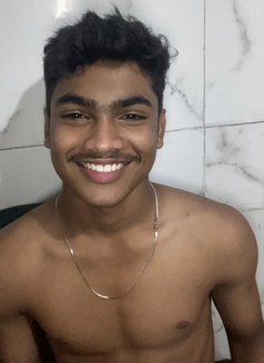 Naturalspirit - Male escort in Mumbai Photo 1 of 4