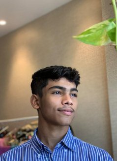 Naturalspirit - Acompañantes masculino in Mumbai Photo 5 of 14