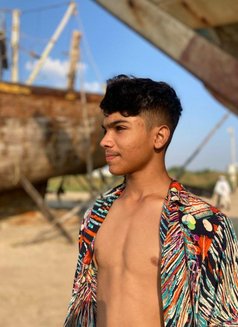 Naturalspirit - Acompañantes masculino in Mumbai Photo 6 of 14