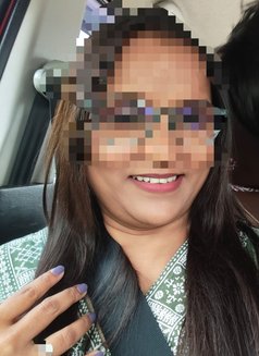 Natz - escort in Mumbai Photo 2 of 6