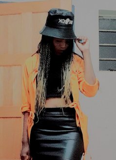 Naugh Tee - escort in Johannesburg Photo 6 of 8