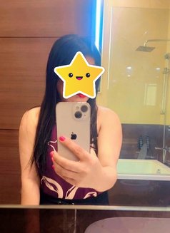 Naughty Alia - escort in New Delhi Photo 5 of 6
