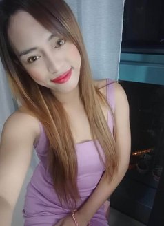 Naughty and Gorgeous Young Trans - Transsexual escort in Manila Photo 4 of 5