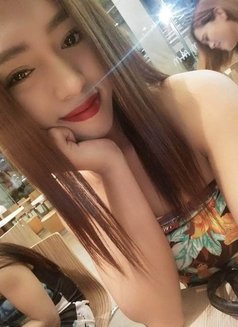 Naughty and Gorgeous Young Trans - Acompañantes transexual in Manila Photo 5 of 5