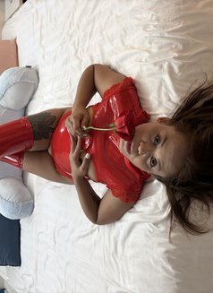 Naughty and WiLd CATALEYA - puta in Hong Kong Photo 19 of 20