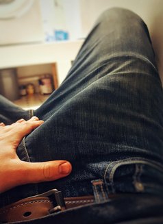 Naughty - Male escort in Al Manama Photo 6 of 6