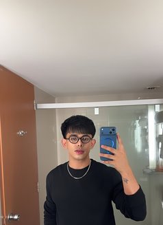 NaughtyBoyToy - Male escort in Bangkok Photo 2 of 4