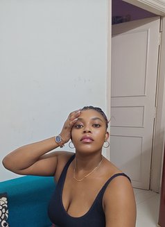Naughty Favour rimming, gfe - escort in Bangalore Photo 8 of 9