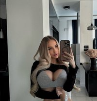 Naughty Julia - escort in Taipei