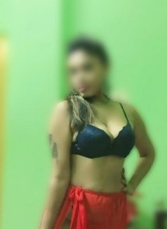 Naughty Julie - puta in Kolkata Photo 2 of 3