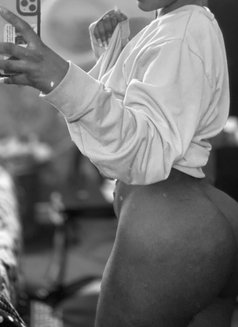 Naughty Mia Khalifa +91//76528//02643 - escort in Chandigarh Photo 4 of 7