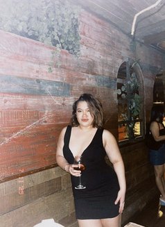Naughty Nicole - puta in Makati City Photo 2 of 6