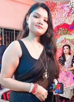 Naughty pooja Independent bhabhi 🏵 - Intérprete de adultos in New Delhi Photo 7 of 10