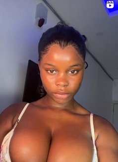 Naughty Sandra - escort in Al Ain Photo 2 of 4