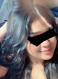 Naughty Shey - escort in Colombo Photo 2 of 3