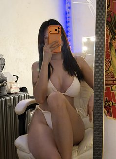 Marie (Cam, meet, content ) - escort in Manila Photo 4 of 19