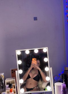 Marie (Cam, meet, content ) - escort in Manila Photo 12 of 19