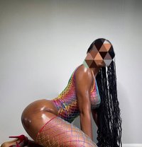 Delicious - escort in Shenzhen