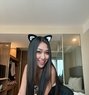 Yumi petite girl Just Arrived - puta in Dubai Photo 1 of 24