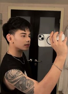 Naughtyboytoy - Male escort in Kuala Lumpur Photo 7 of 8
