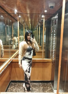 Naughtyleigh - Acompañantes transexual in Makati City Photo 17 of 18
