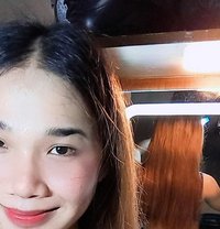 Naughtyleigh - Transsexual escort in Manila