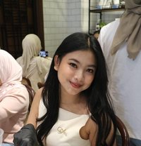 Naura Clarista - puta in Bali