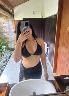 Naura Clarista - escort in Bali Photo 8 of 8