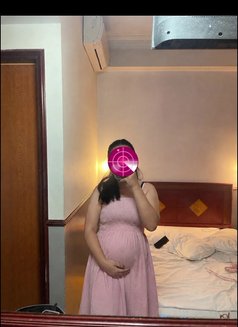 Naura Pregnant 5month, Cim Cof Rimming - escort in Singapore Photo 3 of 3