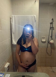 Naura Pregnant 5month, Cim Cof Rimming - escort in Singapore Photo 5 of 5