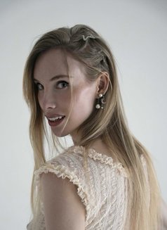 Nausi Love - escort in Amsterdam Photo 8 of 14