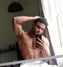 Professional male escort navel - Acompañantes masculino in Bangalore Photo 2 of 4
