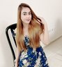 Anushka Best Vip Escort Service - puta in Navi Mumbai Photo 1 of 3