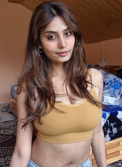 Navi Mumbai Escort - puta in Navi Mumbai Photo 1 of 2