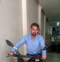 Navin Kumar - Male escort in New Delhi