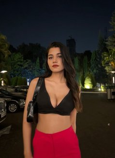 Naviya Gfe Experience Model - escort in Abu Dhabi Photo 1 of 5