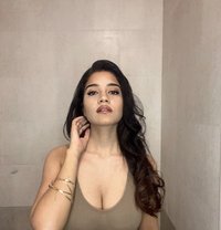 Naviya Gfe Experience Model - escort in Dubai Photo 1 of 5