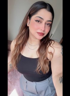 Naviya Indian Model - escort in Abu Dhabi Photo 4 of 6