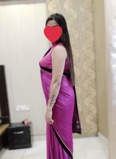 Navleen Kaur - escort in Chandigarh Photo 2 of 5