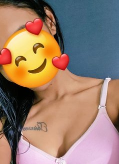 Navneet Independent Janakpuri Escort - escort in New Delhi Photo 7 of 8