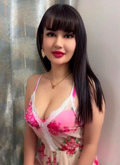 Navya - escort in Gurgaon Photo 8 of 12