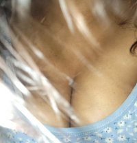 Navya (House wife) - escort in Kochi