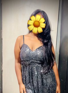 Navya Independent Girl - escort in New Delhi Photo 1 of 4
