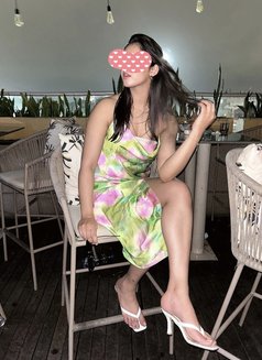 Navya - escort in Gurgaon Photo 3 of 4