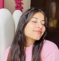 🇮🇳Navya - puta in Jeddah