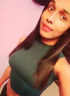 Navya - Transsexual escort in New Delhi Photo 1 of 4